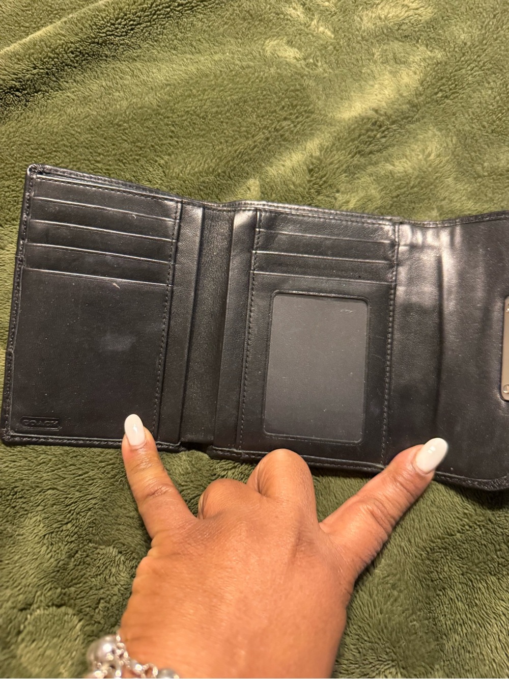 Coach Black Leather Trifold Wallet - Picture 3 of 4